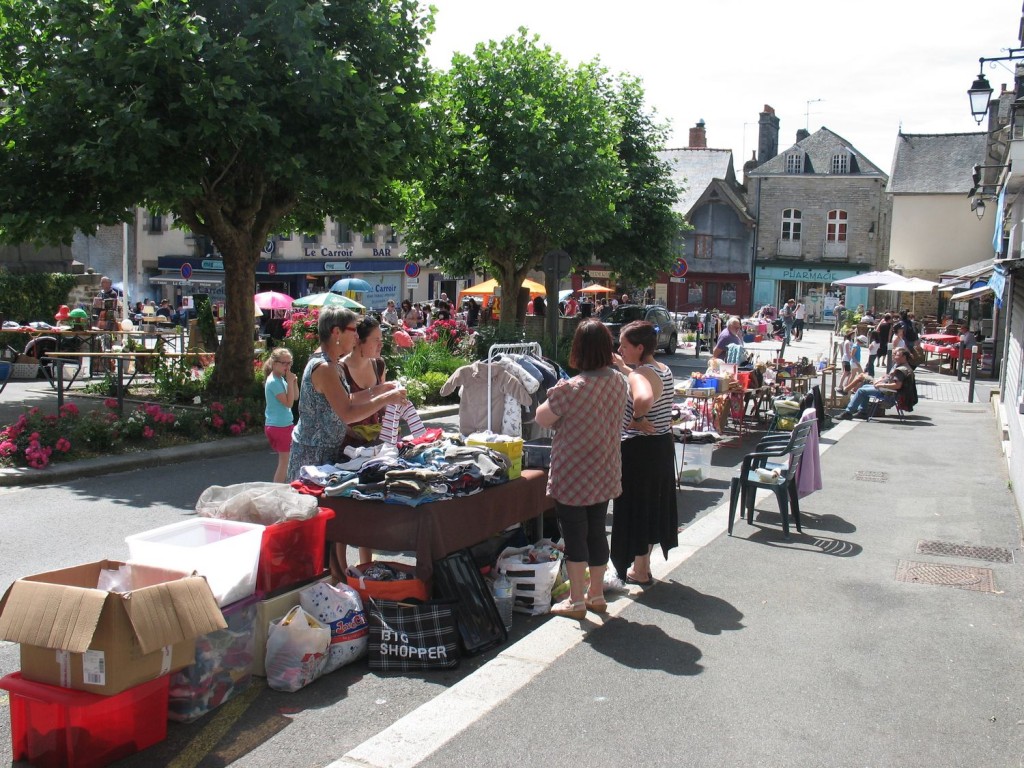 Vide Grenier Cours De Vincennes Paris 20 VIDE GRENIER 2021 : – École de Danse St Aubin du Cormier