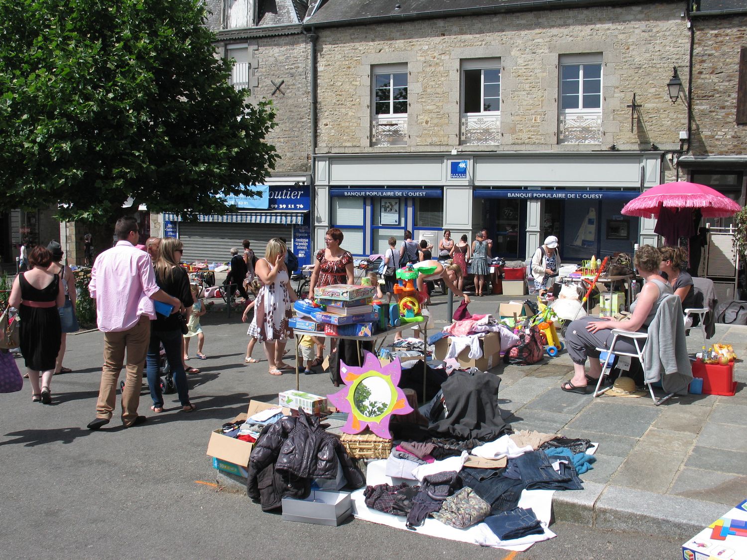Vide Grenier Cours De Vincennes Paris 20 SADC Vide grenier 02 – École de Danse St Aubin du Cormier